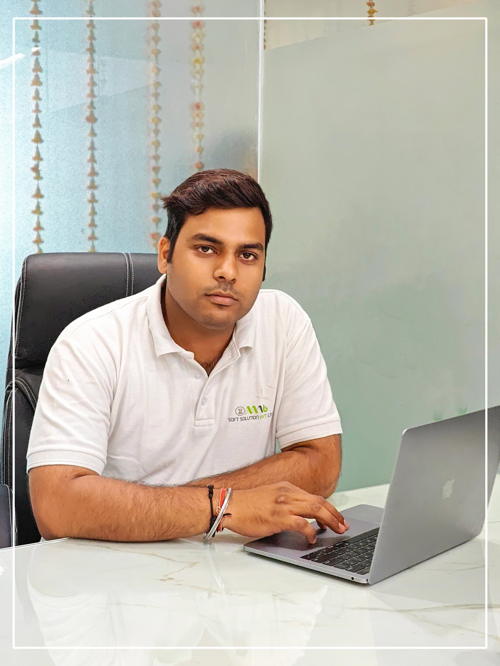  MR. ABHINAW KR. TIWARI